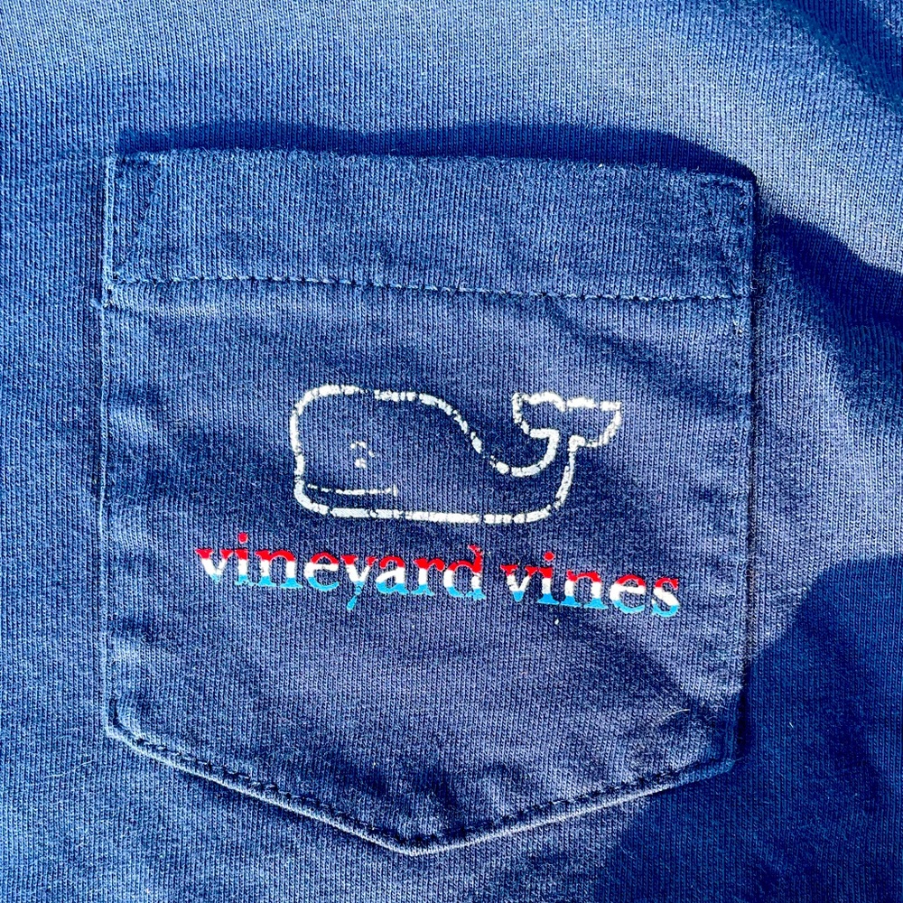 Woman’s SM Vineyard Vines long sleeve T—like new